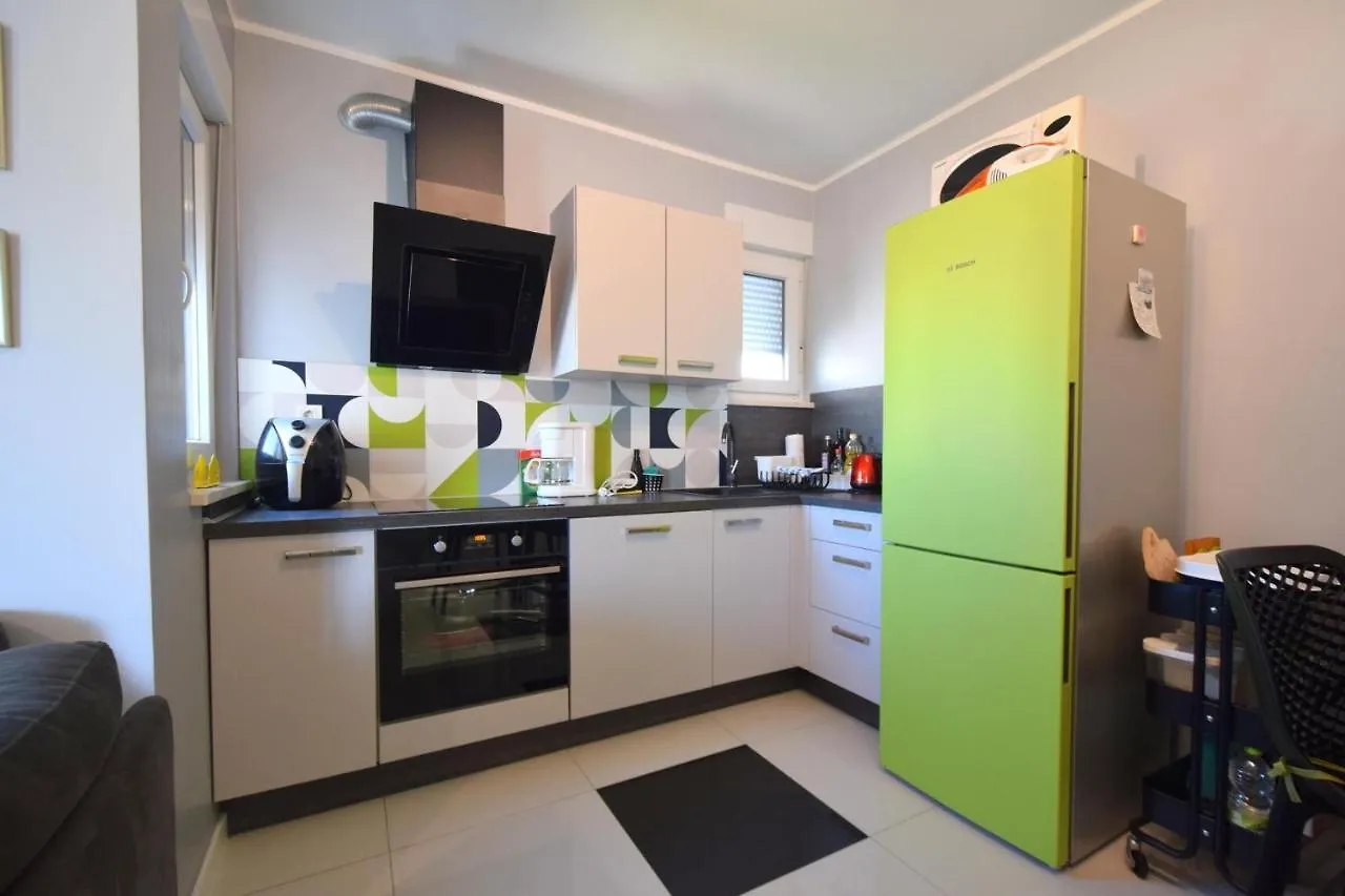 Apartment Diva Njivice Croatia