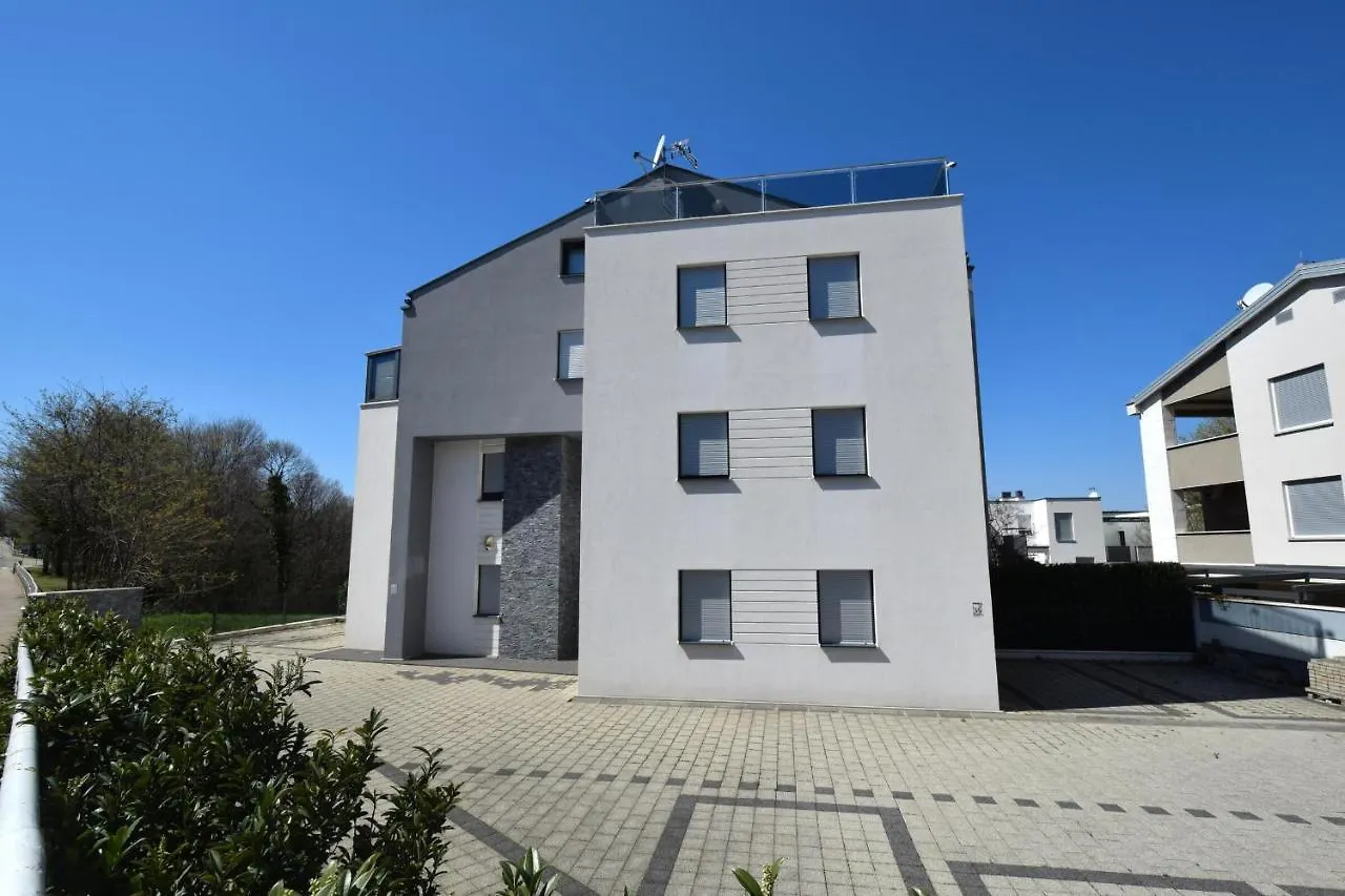 Apartment Diva Njivice